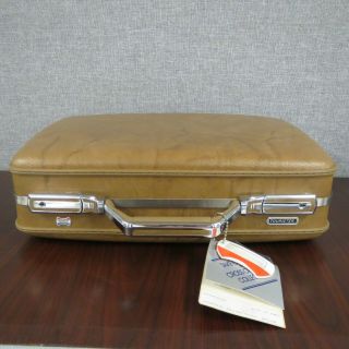 Vintage American Tourister Brown Hard Shell Briefcase Attache Key locks 6