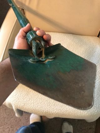 Vintage 1944 WWII U.  S.  Army Ames Folding Trench Shovel 8