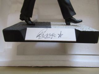 Beatles RARE 1996 ' RINGO STARR ' SIGNED GARTLAN FIGURINE D 2