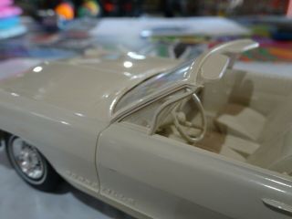 Rare Vintage 1966 Pontiac Bonneville 1/25 GM Dealer Promo Model Car READ 7
