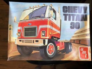 Vintage Amt Chevy Titan 90 Cab Over Truck Model Kit 1/25 W/ Box