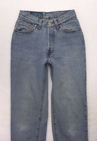 U109 VTG USA Made Levis 501 Women ' s High Rise Mom Jeans sz 5 (Mea 23x27) 5