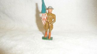 Unplayed With Barclay Manoil Lead Soldier - Wwi Flag Bearer