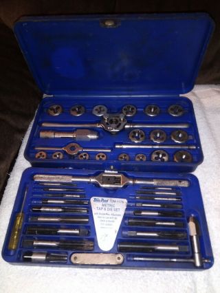 Vintage Blue - Point Metric Tap & Die Set With Double Hex Tdm - 117a With.