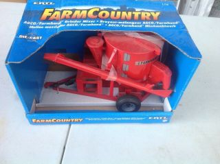 Vintage Ertl Agco Farmhand Grinder Mixer Nib Farm Toys Hard 2 Find