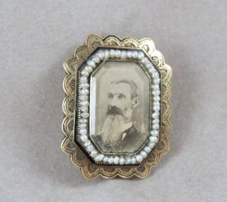 Antique 14k Yellow Gold Mourning Pin/brooch With Portrait And Seed Pearls