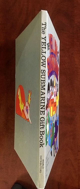 Vintage Beatles.  The Yellow Submarine Gift Book.  1968 5
