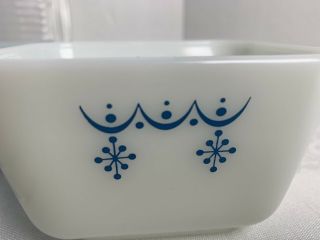 Vintage Pyrex Snowflake Garland Refrigerator Dish Set 501 & 503 “MINT” 8