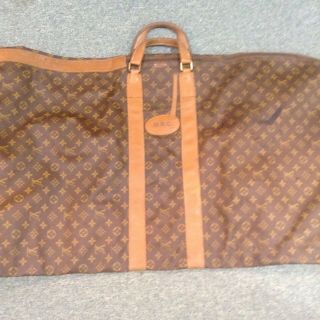 VINTAGE LOUIS VUITTON GOLF EQUIPMENT BAG SAKS FIFTH AVENUE 3