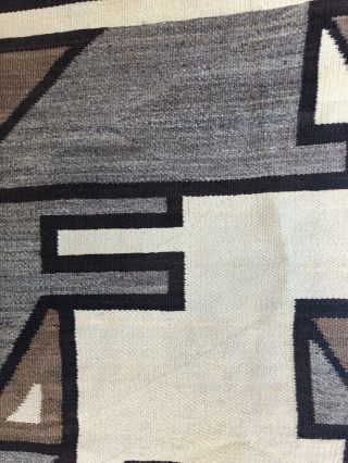 VINTAGE LARGE Geometric NATIVE AMERICAN INDIAN NAVAJO RUG 63” X 90” 3