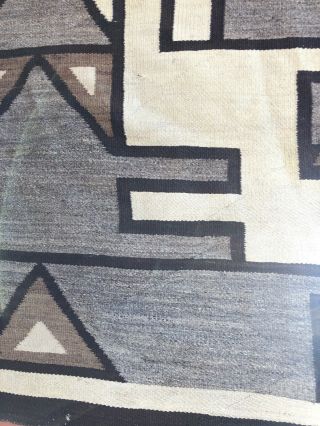 VINTAGE LARGE Geometric NATIVE AMERICAN INDIAN NAVAJO RUG 63” X 90” 6