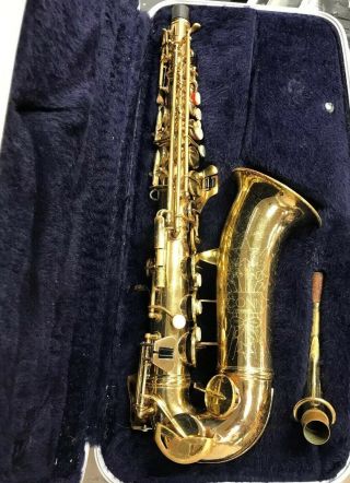 VINTAGE CONN SHOOTING STARS ALTO SAXOPHONE,  CONN CASE,  HAS WEAR FROM USE 2