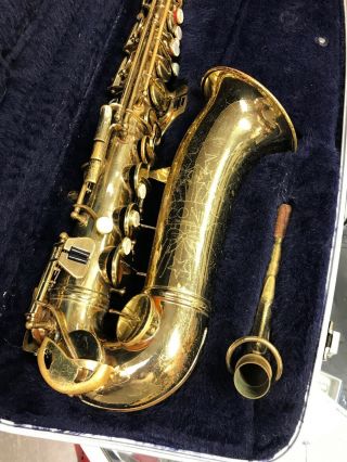 VINTAGE CONN SHOOTING STARS ALTO SAXOPHONE,  CONN CASE,  HAS WEAR FROM USE 4