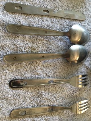Vintage WWII MA Co.  1944 US Army Mess Kit W/Utensils 8