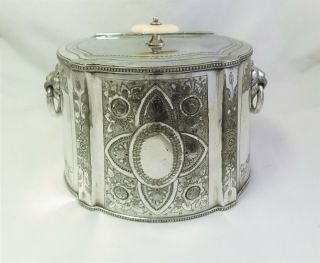 Large Victorian Silver Plated Biscuit Box / Biscuit Barrel 1880 