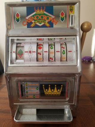 Vintage Casino Crown 25 Cent Slot Machine Tabletop Model Quarter Gambling