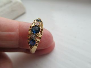 Lovely Antique 1920`s Boat Shaped 18ct Gold Sapphire Ring