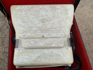 Vintage Titan Titano Pearl White Accordion Italy Fancy RARE ESTATE FIND 5