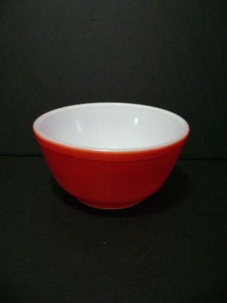 Vintage Early Pyrex Red Mixing Bowl 402 (No Number) 1½ Qt. 6