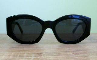 Vintage Versace Sunglasses Black& Gold mod.  420D 801 tag case cloth 3
