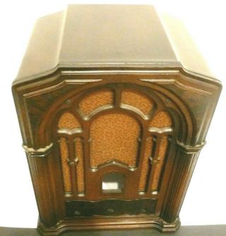 vintage RCA VICTOR R - 74 TOMBSTONE RADIO part: WOOD SHELL in VERY GOOD SHAPE 2