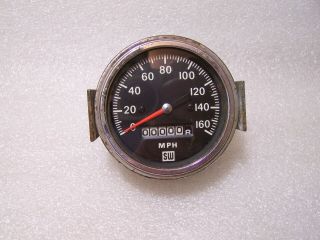 Vintage 1969 Stewart Warner 160 Mph Speedometer With Bracket 550bpn1