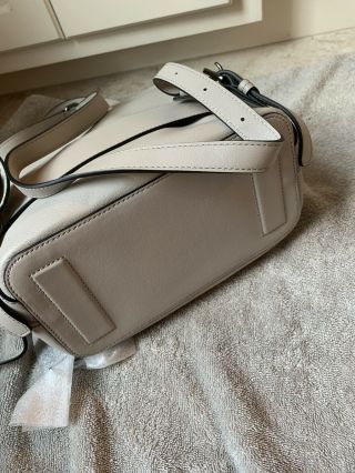 TUMI Mariella Olive Women ' s Leather Backpack (VERY RARE) White Gray 73507 $895 6