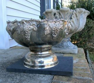 Shabby Vintage Silver Plate Tuscan Vineyard Grapes Punch Bowl Urn Planter 16 "