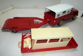 VINTAGE 1961 TONKA PRESSED STEEL DELUXE FISHERMAN TRUCK W/HOUSE BOAT & TRAILER 9