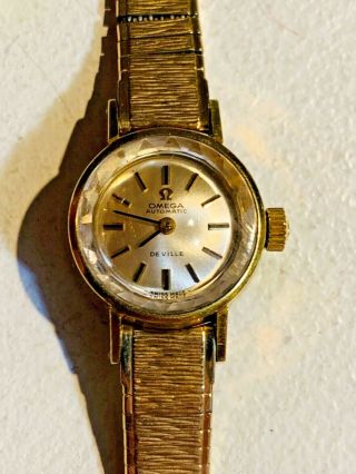 Vintage Omega Deville Automatic 24 Jewel Cut Glass Ladies Wrist Watch 551.  038