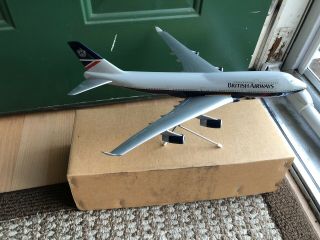 Rare Space Models 1:200 British Airways 747 - 400 Vintage Desk Model 2