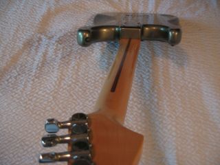 FENDER stratocaster,  mid 80 ' s Japan made SSH strat,  XLNT - rare color,  hrd case 11