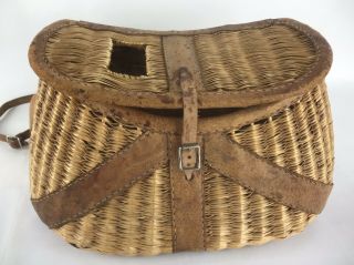 Antique Weave Wicker & Leather Fishing Creel Basket Made In Japan 17