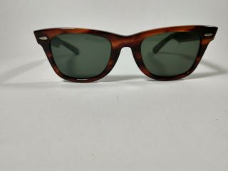 Vintage B&l Ray Ban Usa 50 - 22 Tortoise Wayfarer Sunglasses L2052
