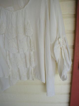 Magnolia Pearl Vintage Retired Rare Adele Romantic Top Eyelet Lace Front Ruffles 2