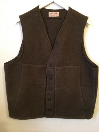 Vintage C.  C.  Filson Co Rare Dark Brown Mackinaw Virgin Wool Button Vest Mens Xl