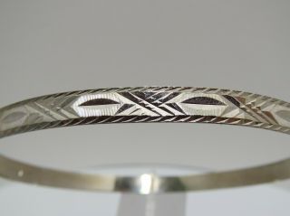 VINTAGE 18K SOLID WHITE GOLD BANGLE BRACELET DIAMOND - CUT JEWELRY 5.  5 GRAMS 2