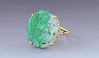 Fabulous VTG Signed Ming ' s 14k Yellow Gold Hand Carved Jadeite Jade Ring 2