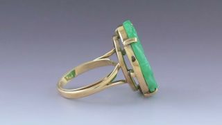 Fabulous VTG Signed Ming ' s 14k Yellow Gold Hand Carved Jadeite Jade Ring 3