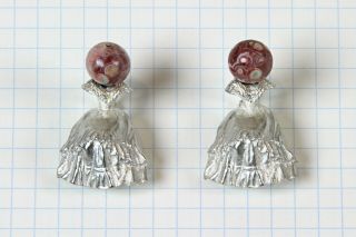 Linda Hesh ' s Bubble Head sterling and Jasper earrings - Artist made and 3