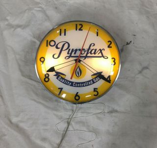 Vintage Pyrofax Gas Advertising Clock / Gas Oil / Soda / Not Pam / Glass Face 3
