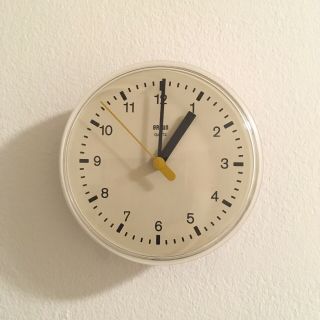 Modern Vtg Braun Lubs Ag Wall Clock Type 4833.  Made In West Germany.  Rare.