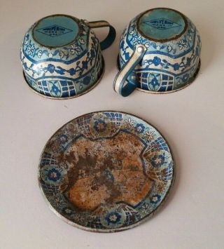 Vintage Tin Litho Teacups/Saucer Set Dutch China Pattern Wolverine Upcycle 2