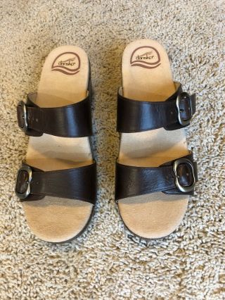 Womens Dansko Sophie Vintage Sandals In Teak Size 38 (us7.  5 - 8)
