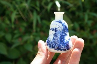 Chinese Japanese Porcelain Blue And White Miniature Vase