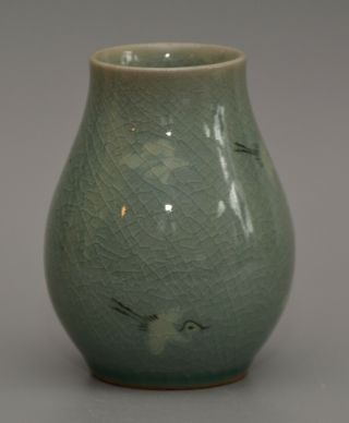Korean Crackleware Celadon Porcelain Signed Vase