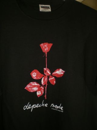 Vintage 90s DM Depeche Mode T Shirt 1998 The Singles Tour RARE Sz Large 3