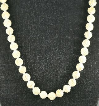 Delicate Vintage Chinese Hand Carved Buffalo Bones Rosette Necklace Circa 1930s