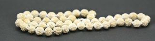 Delicate Vintage Chinese Hand Carved Buffalo Bones Rosette Necklace Circa 1930s 2