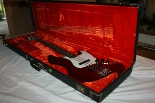 Fender JV Squire Jazz Bass,  MIM body with 73 vintage Fender case 2